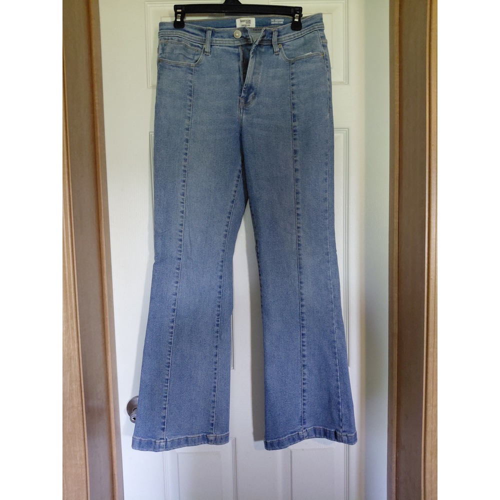 Kenzie Jeans Vintage Luxe The Savannah High-Rise Flare 6/28